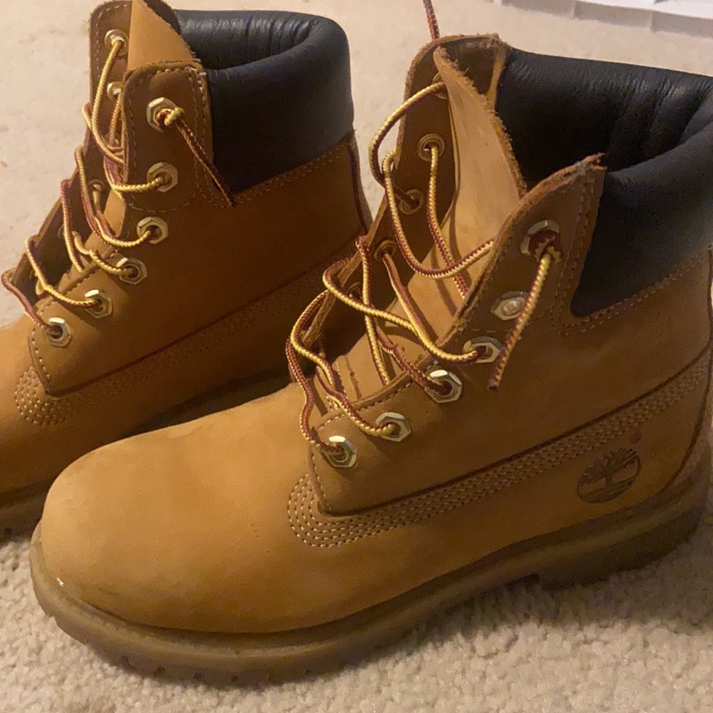 Timberland Boots - Picture 3 of 3